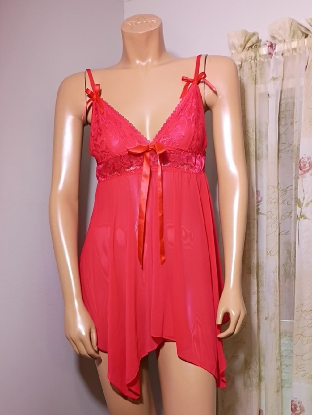 Red Lace & Chiffon Chemise with Satin‎ Tie